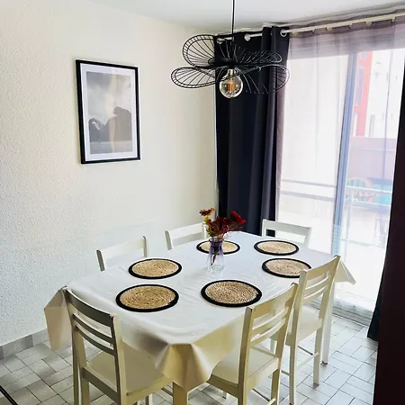 Apartment T2 40m2 A Deux Pas Centre Port *
